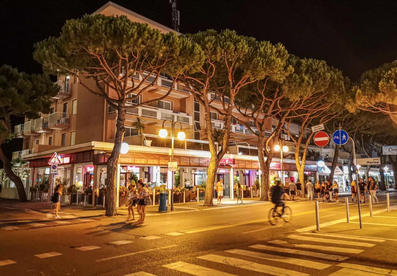 Hotel D'Annunzio 利多迪迪耶索洛 外观 照片