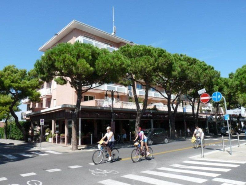 Hotel D'Annunzio 利多迪迪耶索洛 外观 照片